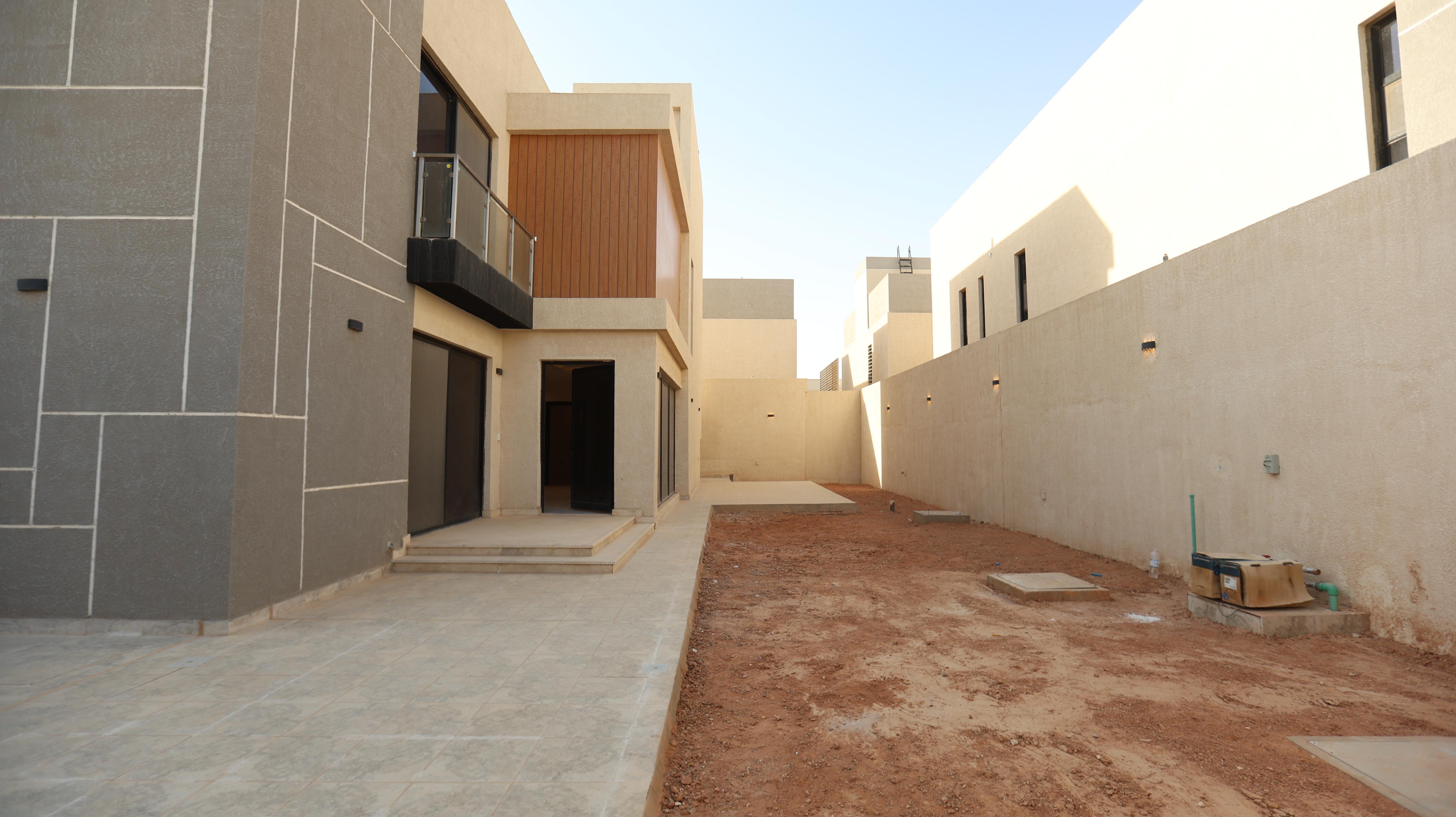 Al-Maiziliyah Villa